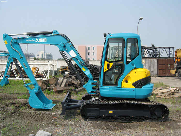 小型挖掘機(jī)操作安全知識(shí)